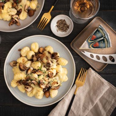 Bildmotiv für Gnocchi met CAMBOZOLA Black Label, champignons en bieslook